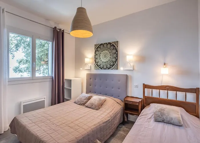 Scorpina By Interhome 萨里索伦札拉